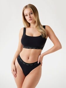 LaurenA - Guess - Matilde seamless bralette #0_O5BC18K1800-JBLK.jpg