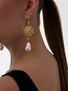 LaurenA - Guess - Soleluna earrings #2_JUBE05087JW-YG-ALT2.jpg