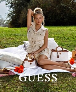 LaurenA - Guess Campaign - 470235426_18474726826053202_2454301344523833981_n_2024-02-01_1440x1740.jpg