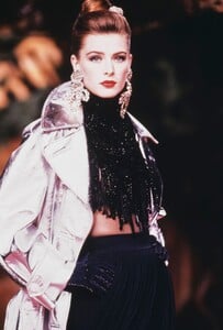 LudmilaIsaeva_ChristianLacroixHCFW1991.jpg