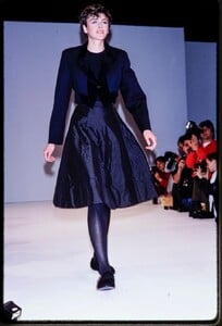 Mathilde_CommedesGarconsFW1989_06.jpg