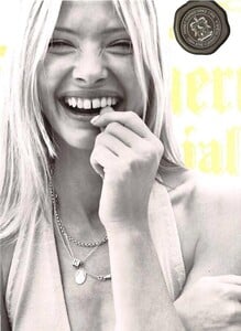 Maxim #35, 2000-11 (Yamila Diaz)_0017.jpg