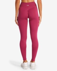 MelitaS - CSB - Serenity Scrunch Leggings _ Berry_1-modelinfo-melita-size-xs_182b47fc-c9e1-4a82.jpg