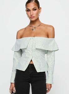 MelitaS - PrPolly - Another Hill Off Shoulder Top Green Stripe-8 - 1-Model-Melita-Us4_B76ddd6e-27b5-45ba-8998-Ee8d3fc7b56c.jpg