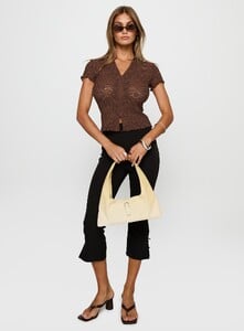 MelitaS - PrPolly - Best Shot Collared Top Brown-8 - 2-Model-Melita-Us4_9e84c176-1f53-4398-A2e3-27e79523b985.jpg