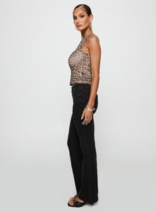 MelitaS - PrPolly - Bethany Bootleg Low Rise Jeans Washed Black-10 - 3-Model-Melita-Us2_1e8a657a-126a-41f3-870d-D0aae4e01d76.jpg