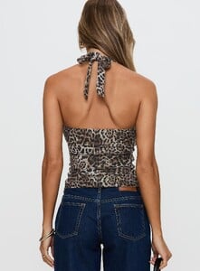MelitaS - PrPolly - Clovah Halter Top Leopard-8 - 4-Model-Melita-Us4_6fb94d00-591f-4ad2.jpg