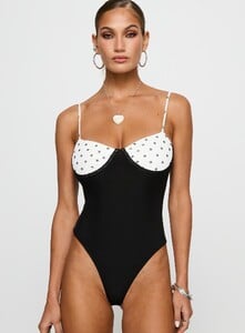 MelitaS - PrPolly - Evette Bodysuit Black _ White-7 - 7-Model-Melita-Us4_281fbc63-82ac-4094.jpg