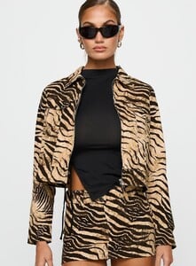 MelitaS - PrPolly - Hoshi Jacket Multi-7 - 1-Model-Melita-Us2_69bb386a-Cd3b-4330-8ff3-427c1383a43c.jpg