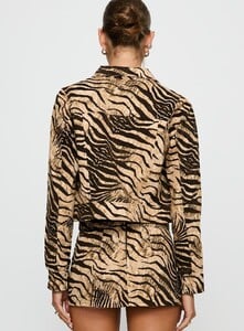 MelitaS - PrPolly - Hoshi Jacket Multi-7 - 4-Model-Melita-Us2_6eb4386a-A191-4404-Aac7-96cb0a25dd2b.jpg