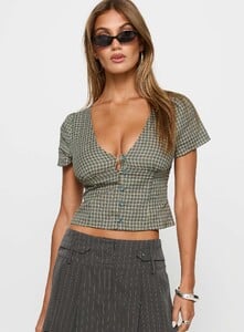 MelitaS - PrPolly - Isolda Top Multi Check-7 - 1-Model-Melita-Us4_21e459cc-2578-4649-99ba-4c4a11b40d35.jpg