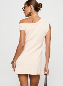 MelitaS - PrPolly - Liberation Off The Shoulder Mini Dress White-10 - 4-Model-Melita-Us2_5a568d64-Ee06-48af-9f3f-8c187f560476.jpg