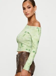 MelitaS - PrPolly - Malian Long Sleeve Top Green Floral-8 - 3-Model-Melita-Us4_244d8865-916d-4593-A015-D94ea94f45bd.jpg