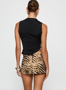 MelitaS - PrPolly - Oiwa Skirt Multi-8 - 4-Model-Melita-Us2_64950223-1aea-439d-89f1-Fbfae587b25d.jpg