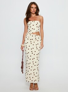 NSole - PrPolly - Jasira Strapless Drape Maxi Dress Cream Polk-8 - 6-Model-Nat-Us2_B7e522b7-C5e8-4b9e.jpg