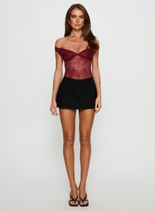 NSole - PrPolly - Kaitlen Sheer Bodysuit Maroon-7 - 6-Model-Nat-Us2_1285d2e9-7beb-487c.jpg