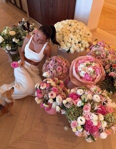 Slow mornings 🌸 @alo Paid Partnership (2).jpg