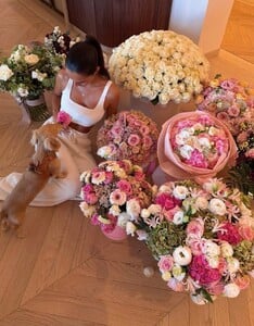 Slow mornings 🌸 @alo Paid Partnership (4).jpg