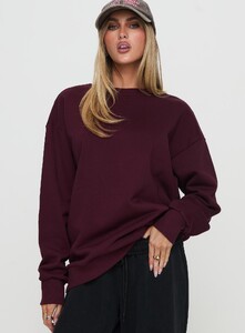 SummerH - PrPolly - All Day Crewneck Sweatshirt Wine-7 - 1-Model-Summer-Us2_72370d1a-4c94-4cc6.jpg