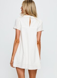 SummerH - PrPolly - Bethanne Babydoll Mini Dress White-7 - 4-Model-Summer-Us2_051bd6fa-C3e8-467d.jpg