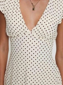SummerH - PrPolly - Cannelloni Mini Dress Polka Dot-10 - 5-Model-Summer-Us2_3bc3c3d8-Daee-466c.jpg