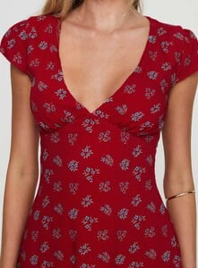 SummerH - PrPolly - Cannelloni Mini Dress Red-10 - 5-Model-Summer-Us2_19fcb4e0-8678-4359.jpg