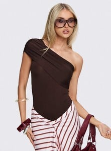 SummerH - PrPolly - Celyra One Shoulder Bodysuit Chocolate-10 - 0-Model-Summer-Us2_7ddf12db-638e-440b.jpg