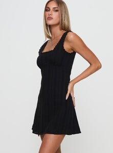 SummerH - PrPolly - Dasha Mini Dress Black-7 - 3-Model-Summer-Us2_A2990c6b-8efd-47f0.jpg