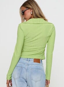 SummerH - PrPolly - Echoes Long Sleeve Top Green-6 - 4-Model-Summer-Us2_0d86fcf8-5686-4c2e.jpg