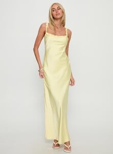 SummerH - PrPolly - Everlea Frill Maxi Dress Yellow-7 - 2-Model-Summer-Us2_63e0b5fe-3eb3-4273.jpg