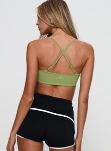 SummerH - PrPolly - Finish Line Active Cross Back Top Green-7 - 4-Model-Summer-Us2_2f854926-3c73-4144.jpg