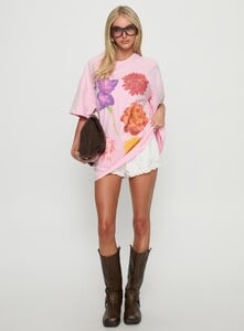 SummerH - PrPolly - Freshly Picked Oversized Graphic Tee Pink-6 - 2-Model-Summer-Us2_C4924255-8e79-4cc9.jpg