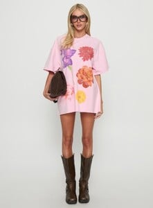 SummerH - PrPolly - Freshly Picked Oversized Graphic Tee Pink-6 - 6-Model-Summer-Us2_256b5eb9-5690-4906.jpg