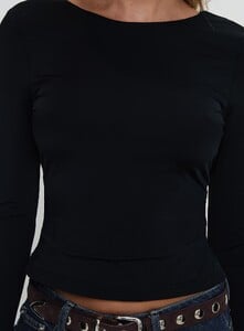 SummerH - PrPolly - Harpur Long Sleeve Backless Top Black-8 - 5-Model-Summer-Us2_7d6bec46-0348-4dba.jpg