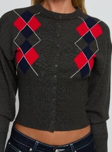 SummerH - PrPolly - Head In The Clouds Knit Cardigan Grey Argyle-8 - 5-Model-Summer-Us2_1e402173-1e7f-4185.jpg