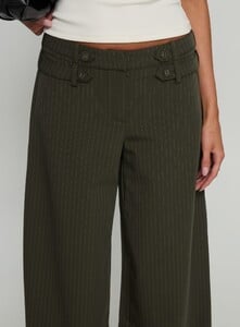 SummerH - PrPolly - Jette Tailored Buckle Pant Green Pinstripe-7 - 5-Model-Summer-Us2_Cd8ad81e-C0db-48f8.jpg