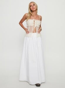 SummerH - PrPolly - Levonne Textured Layered Bust Shirt Cream-7 - 2-Model-Summer-Us2_911ff20e-196c-4e22.jpg