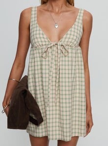 SummerH - PrPolly - Micki Babydoll Mini Dress Multi-7 - 5-Model-Summer-Us2_A722afbf-55ad-42b5.jpg