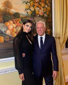 YevaS - 269414880_605461770746342_2663780218999560623_n_2021-12-19_1440x1800.jpg