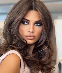 YevaS - 312134427_803263820979371_5615845459820133553_n_2022-10-20_1440x1697.jpg