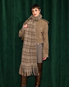 burberry-x-bloomingdales-holiday-event-v0-zi9faf7hcm2g1.jpg