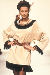 karen travis ys941--.jpg