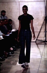 lois samuels zu9631.jpg