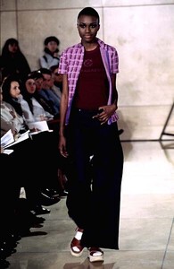 lois samuels zu969.jpg