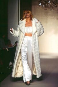 nikki uberti ss952.jpg