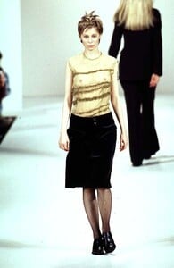 nina brosh jr966.jpg