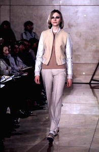 tania court zu961.jpg