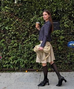 time to start Gilmore Girls again 🍂 (8).jpg