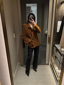 [2025.12.07] kelseymerritt_588239956_18550511116039208_1138626382571551202_n.jpg