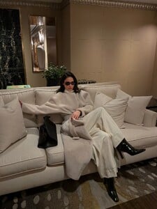 [2025.12.07] kelseymerritt_590948531_18550511014039208_1177255726220505510_n.jpg